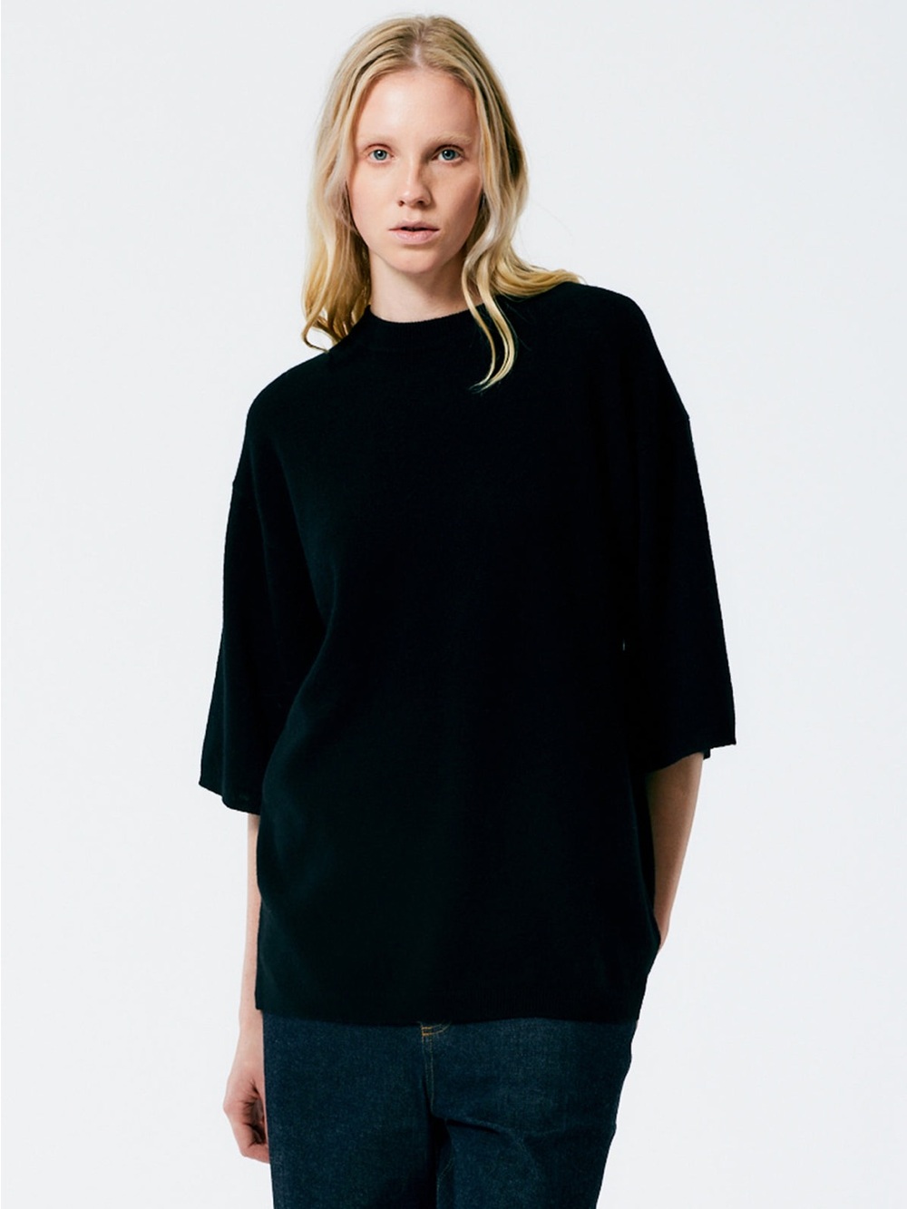 Feather Weight Cashmere Oversized Easy T-Shirt